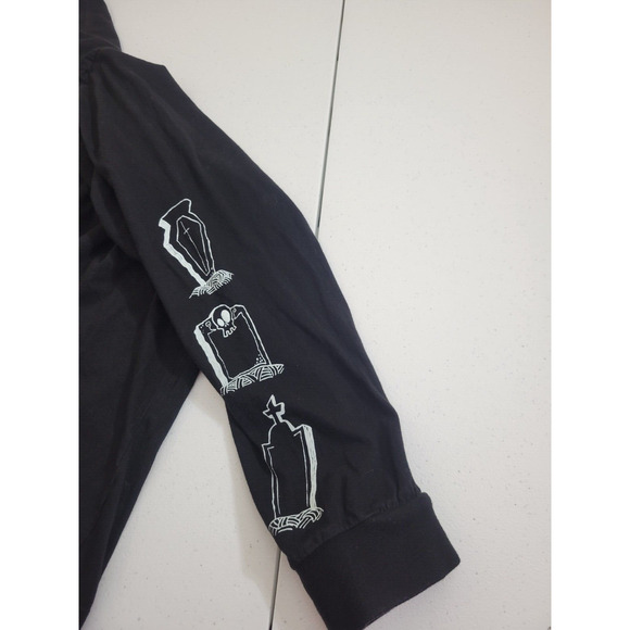 Disney Black Tim Burton's The Nightmare Before Christmas Top Women's Size Large - Picture 9 of 11